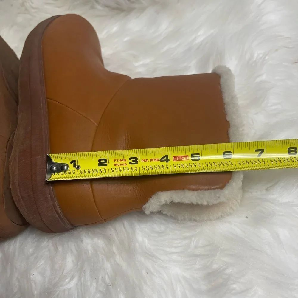 Fitflop Chestnut leather Shearling Ankle Boots SZ10 rubber soles. - Picture 10 of 13